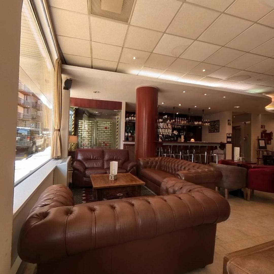 Hotel Cubil Pas De La Casa Zewnętrze zdjęcie